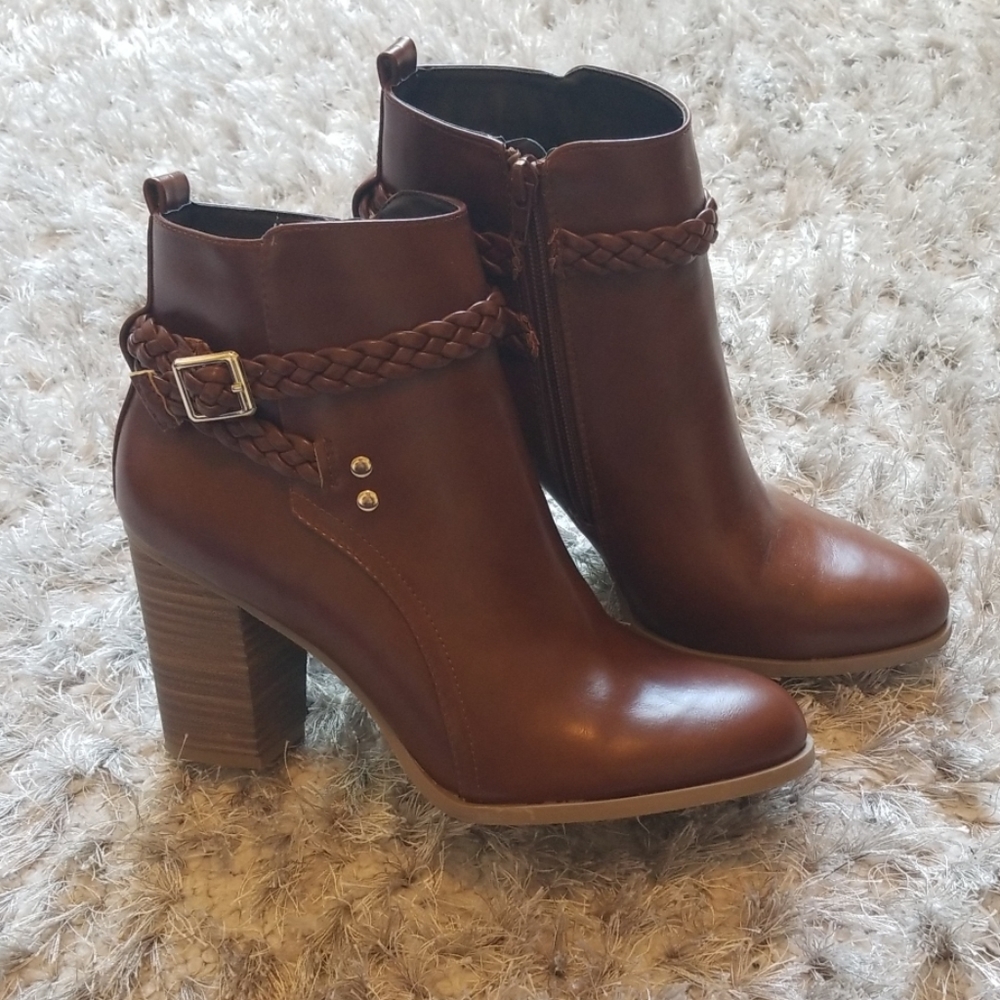 American Eagle Brown Booties